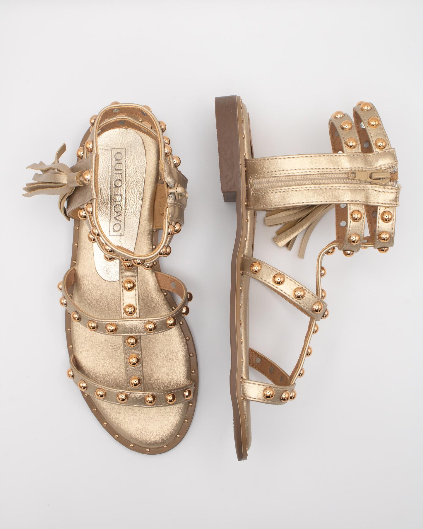 SANDALO FLAT BORCHIE NAPPINA PLATINO