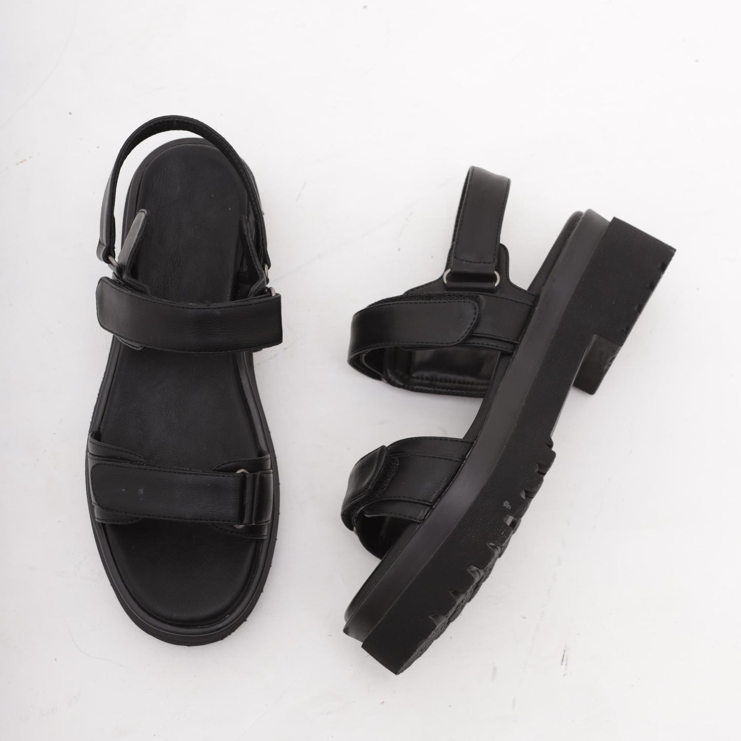 SANDALO FLATFORM DOPPIA FASCIA NERO
