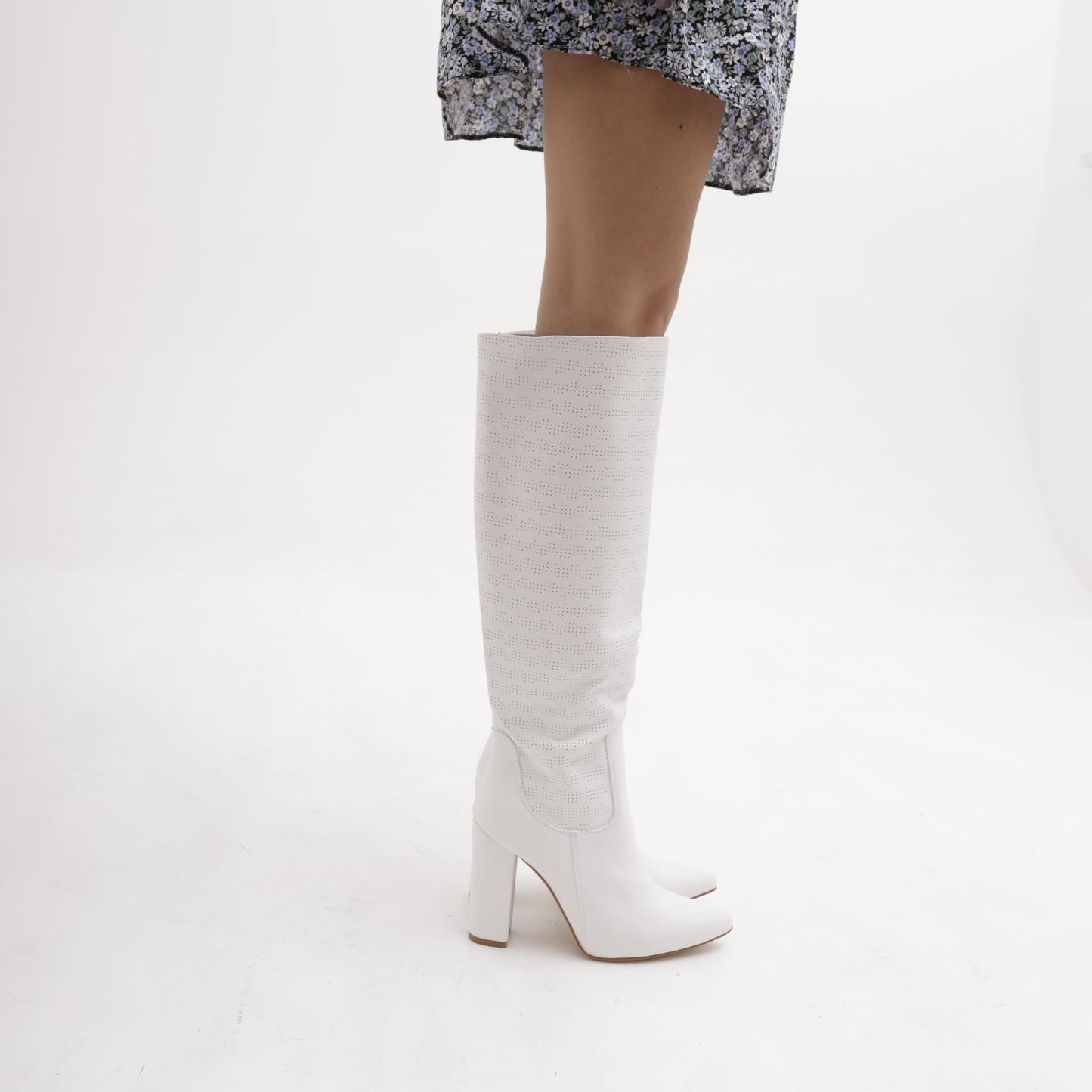 STIVALE TACCO MICROFORATO BIANCO 