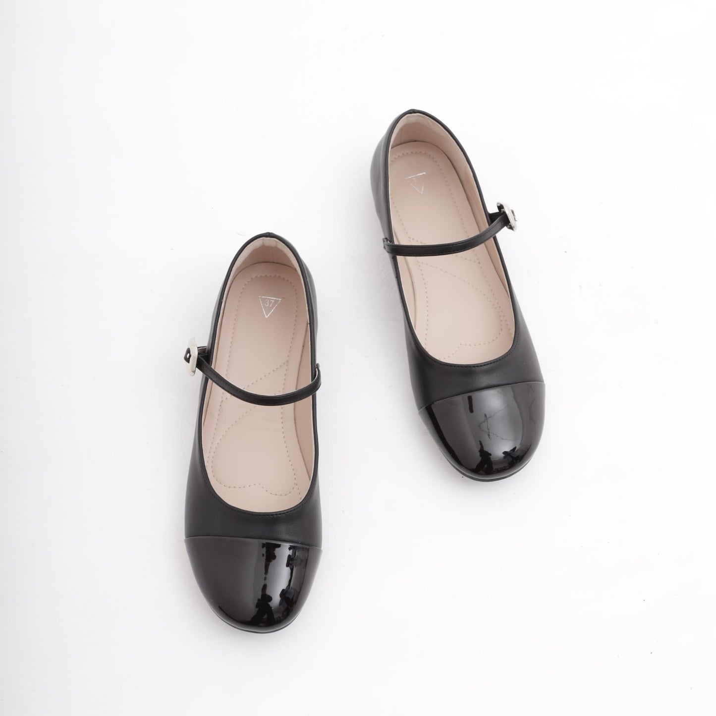 MARY JANE FLAT CON PUNTALE NERO 
