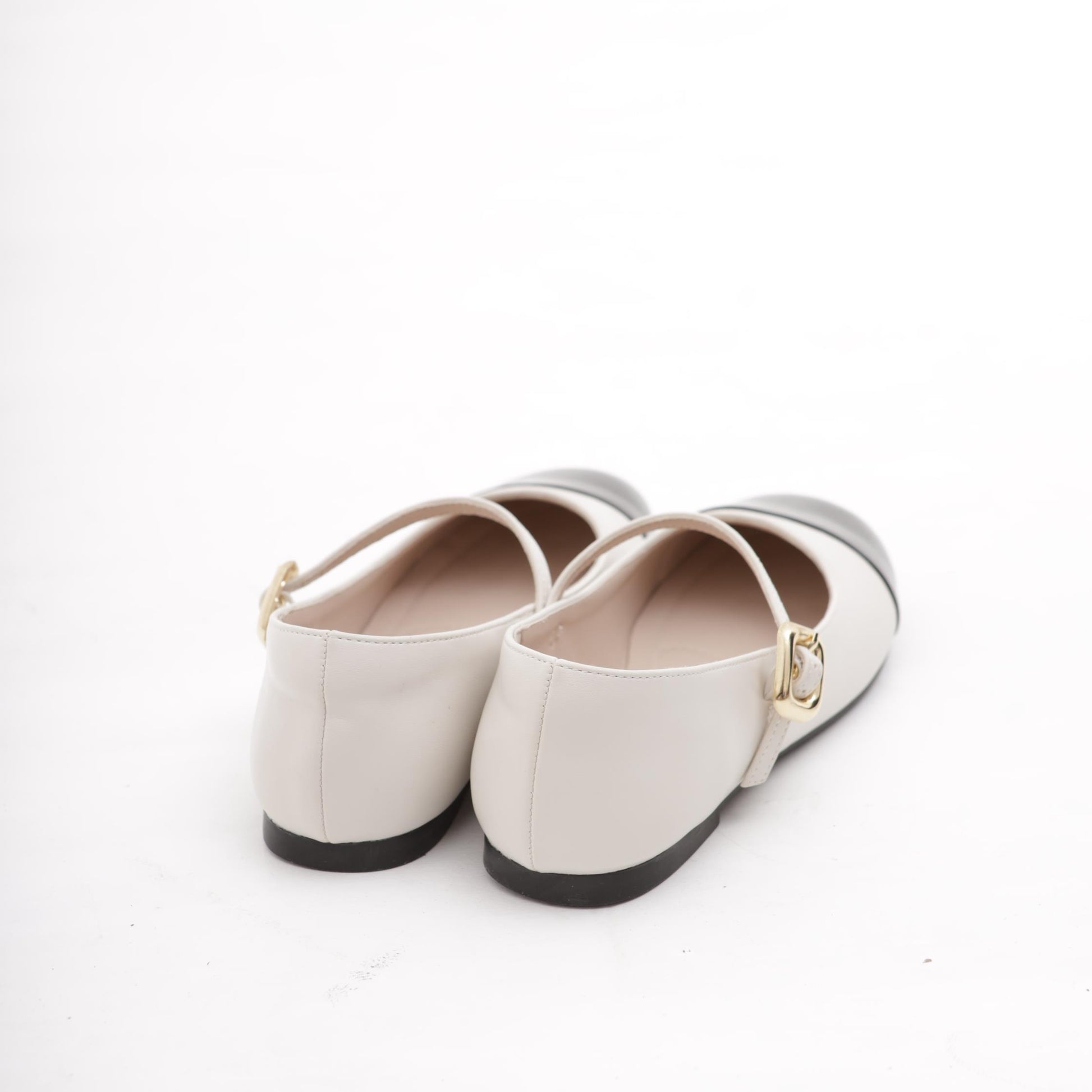 MARY JANE FLAT CON PUNTALE PANNA 