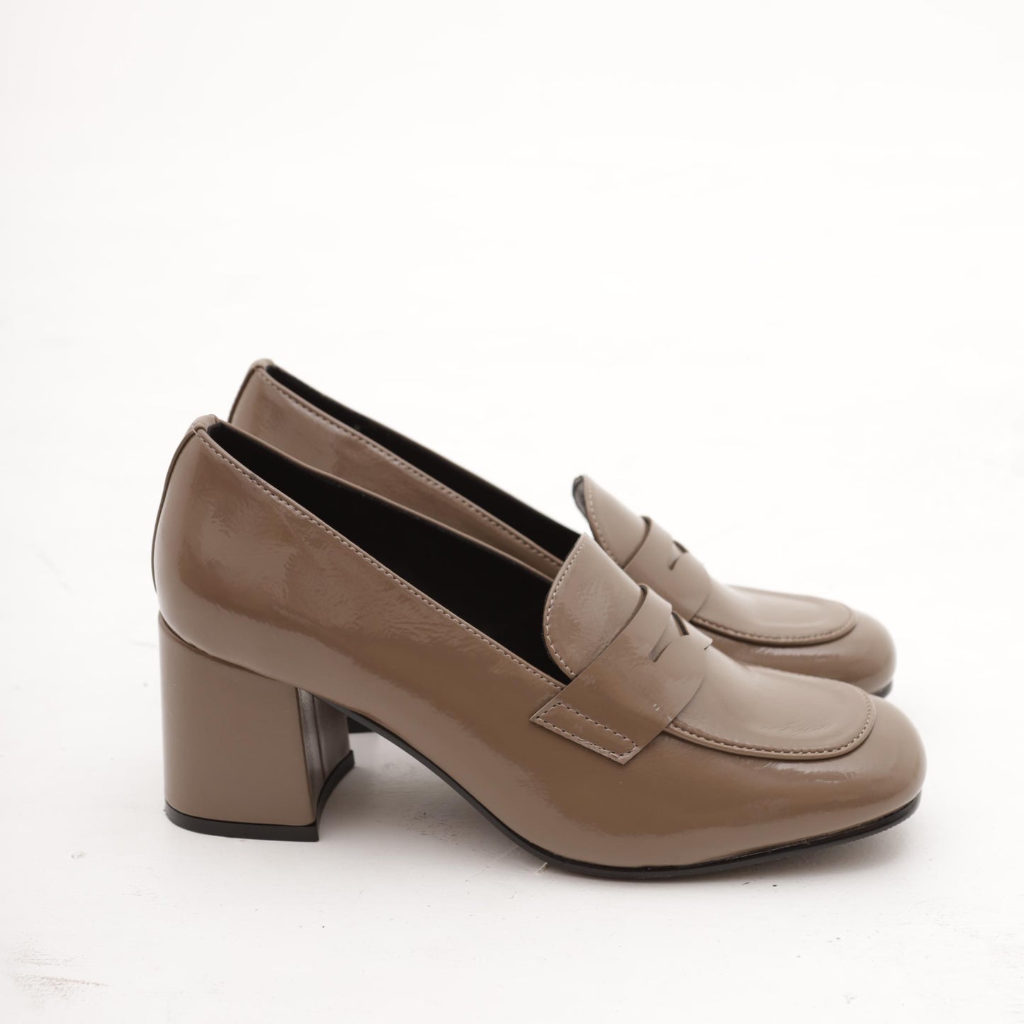 MOCASSINO TACCO LISCIO TAUPE 