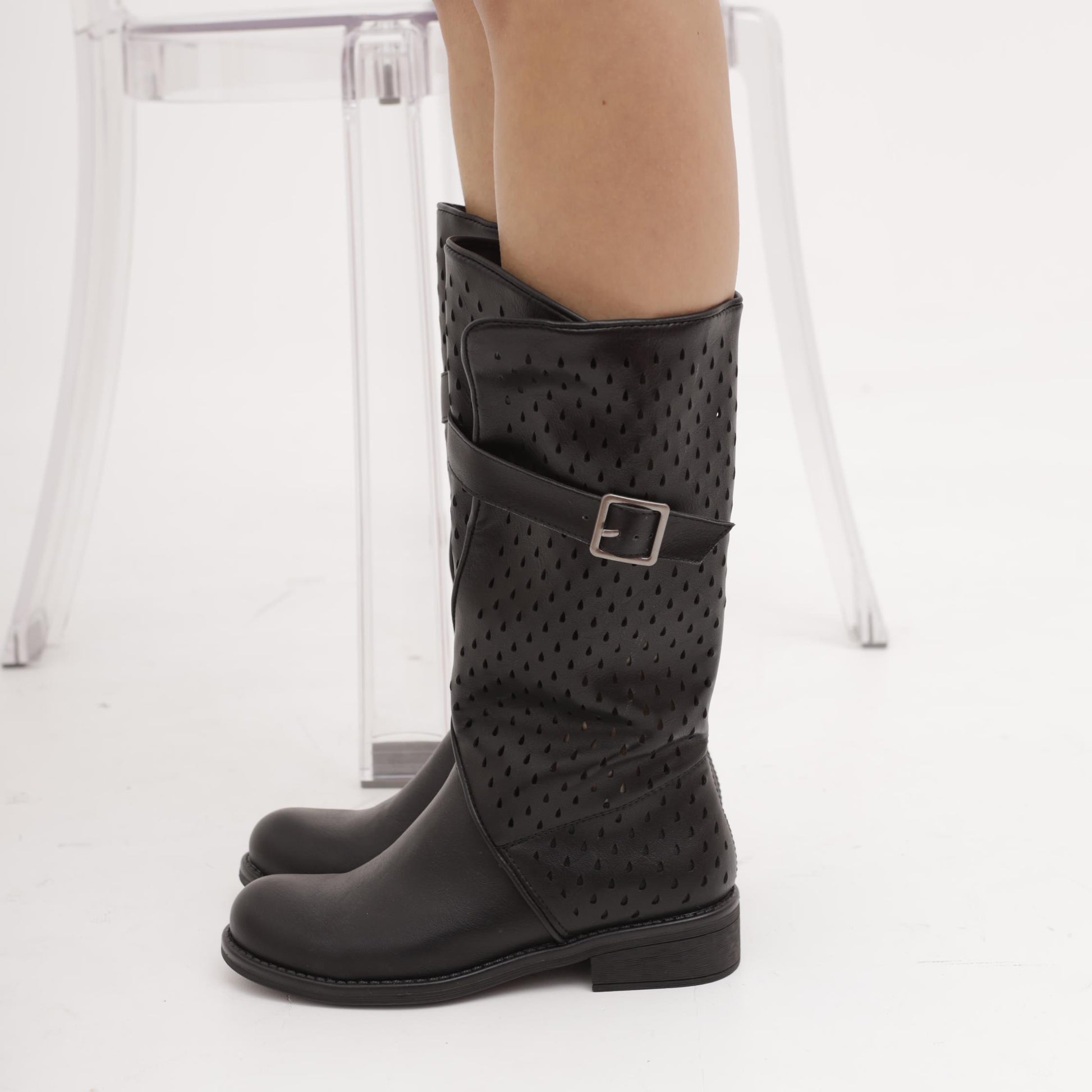STIVALE FIBBIE FORATO NERO 