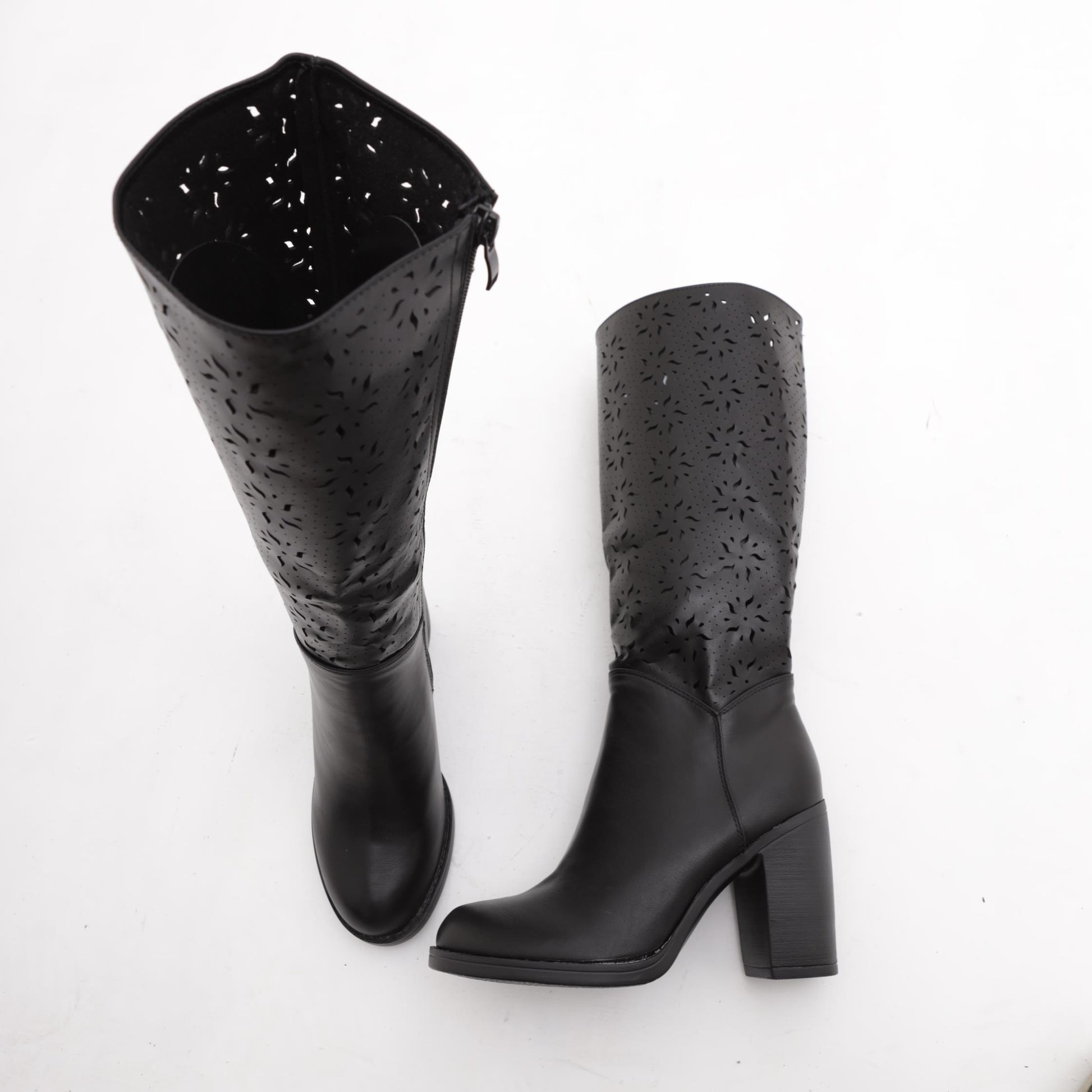 STIVALE TACCO TRAFORATO FIORE  NERO<BR/> 