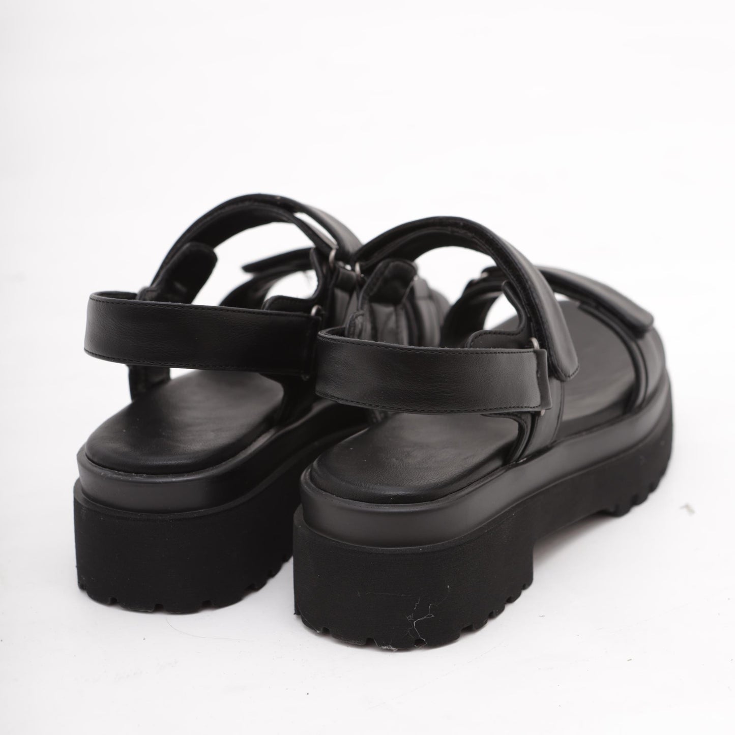 SANDALO FLATFORM DOPPIA FASCIA NERO 