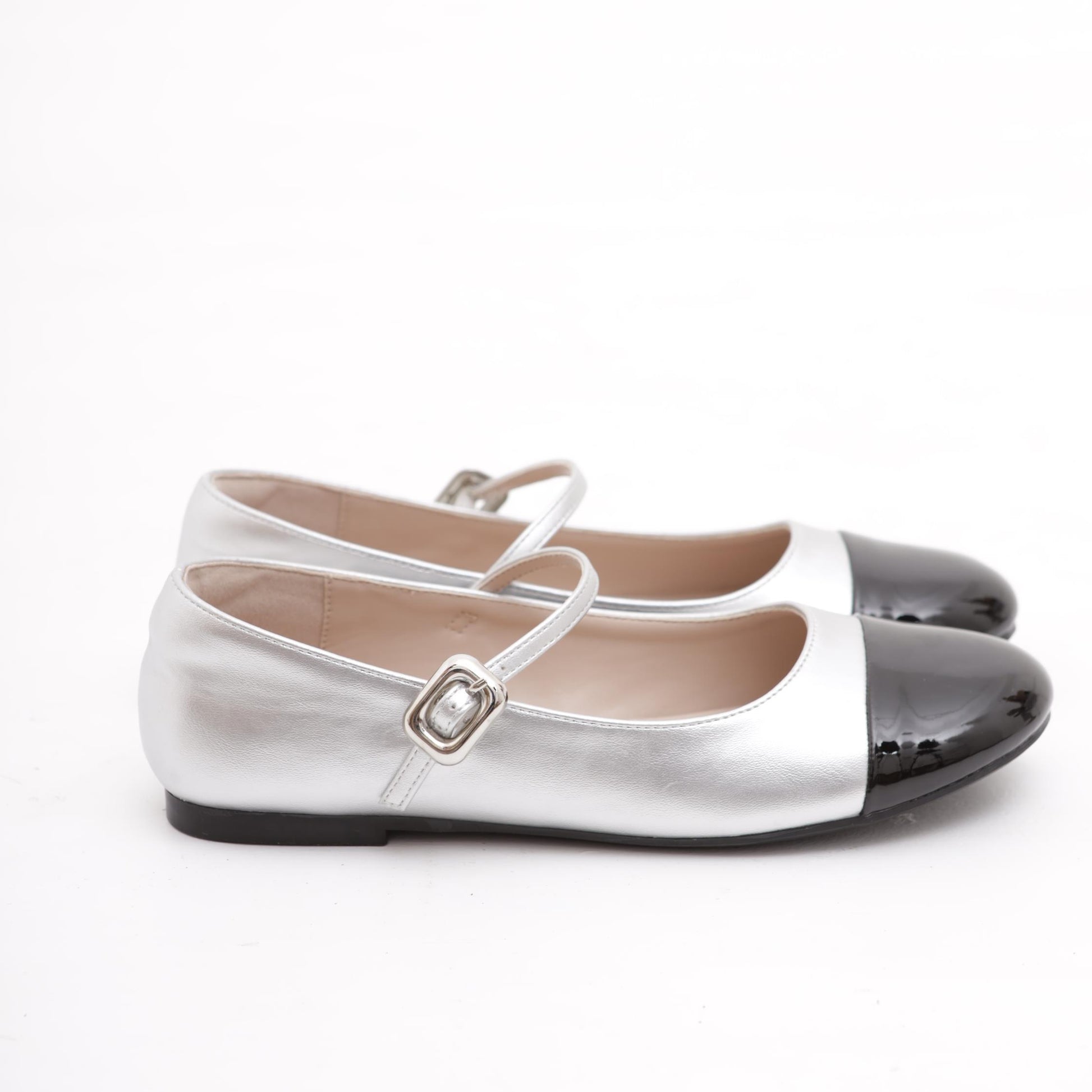 MARY JANE FLAT CON PUNTALE ARGENTO 